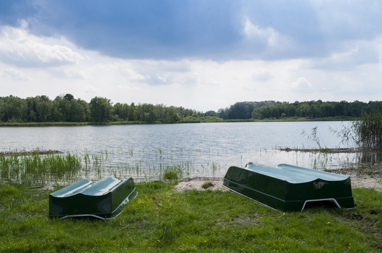 Pensjonat Zielone Wzgorze Lipiany エクステリア 写真